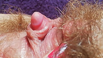 Orgasm Intens Pov Cu Stimulare Intensă A Clitorisului Și Squirting